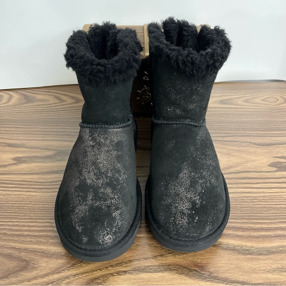 UGG MINI BAILEY BOW GLIMMER BLACK SUEDE GLITTER WOMEN'S BOOTS SIZE 5 COMFY BOOTS - Picture 9 of 12